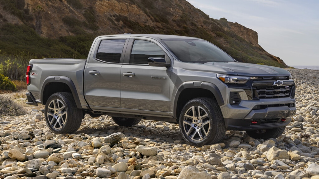 2023 Chevy Colorado Trim Breakdown CNNislands