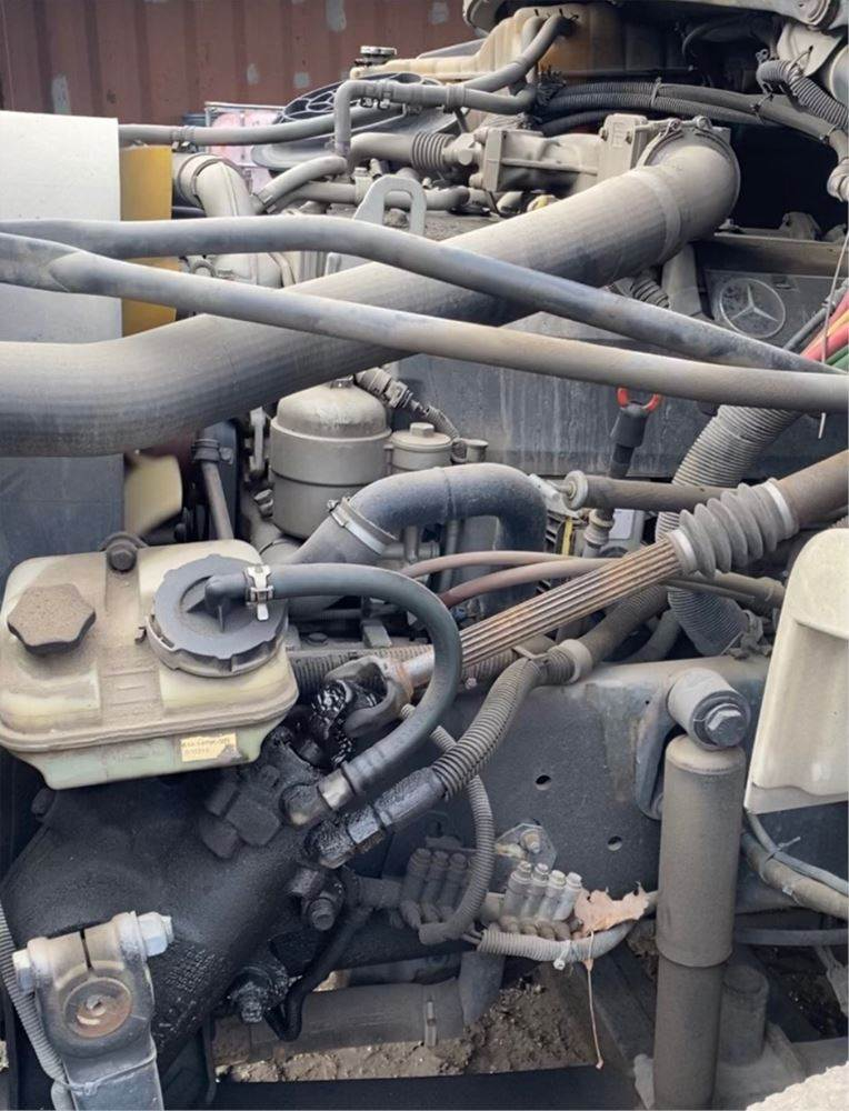 Mercedes Benz MBE 900 Engine For A 2007 Freightliner M2 106 For Sale 